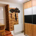 Apartment Underground Nivy *