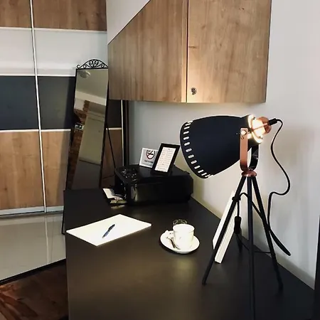 דירה Underground *